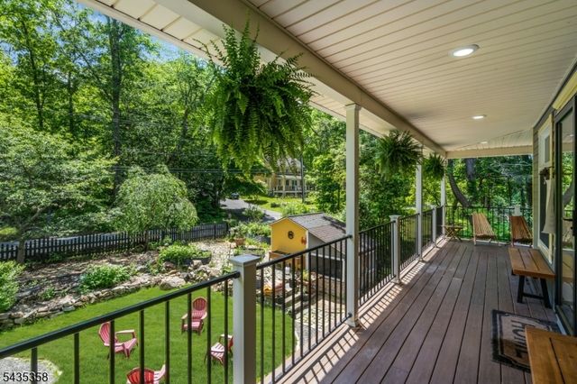 128 Raritan River Rd, Lebanon Twp., NJ 07830