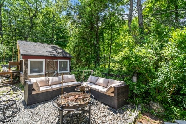 128 Raritan River Rd, Lebanon Twp., NJ 07830