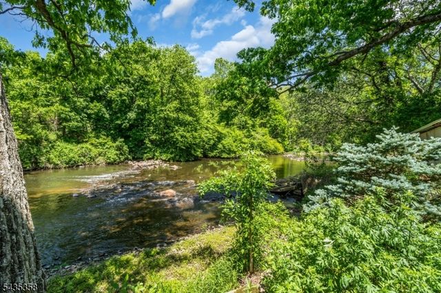 128 Raritan River Rd, Lebanon Twp., NJ 07830