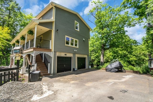 128 Raritan River Rd, Lebanon Twp., NJ 07830