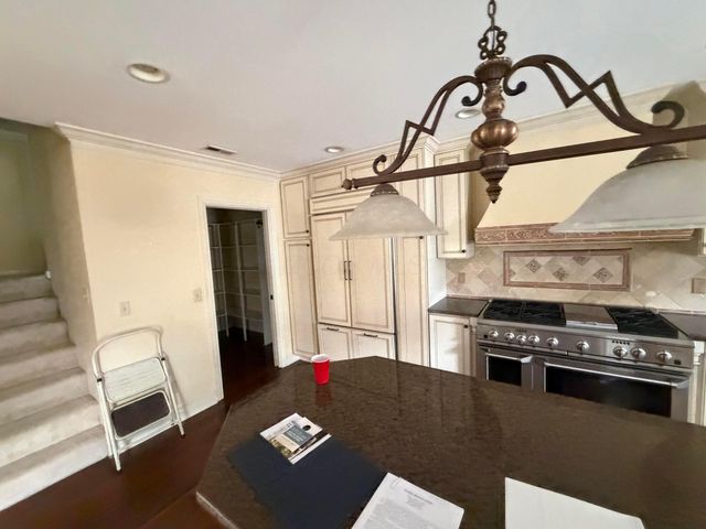161 Jackson Street, Columbus, OH 43206