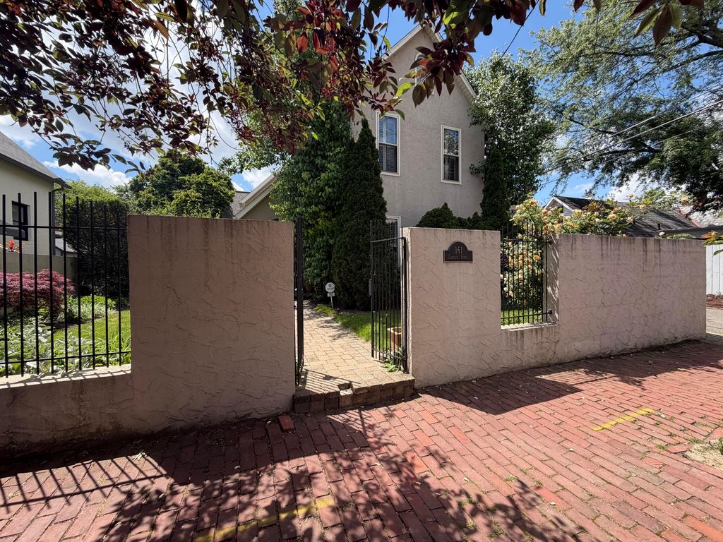 161 Jackson Street, Columbus, OH 43206
