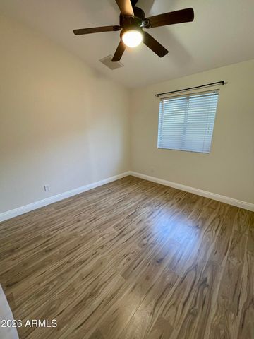 3056 E SIESTA Lane, Phoenix, AZ 85050