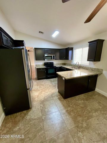 3056 E SIESTA Lane, Phoenix, AZ 85050