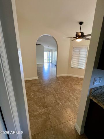 3056 E SIESTA Lane, Phoenix, AZ 85050