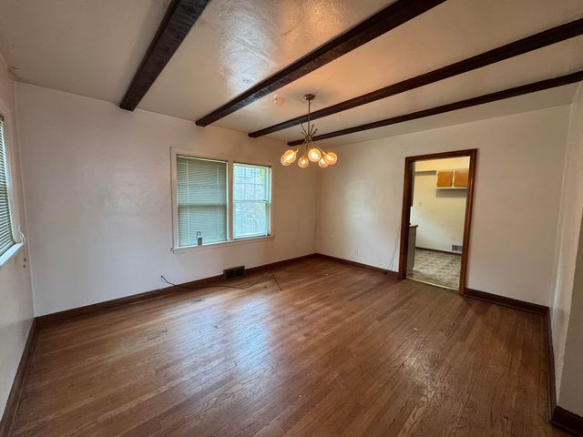 2401 W 6th Avenue, Gary, IN 46404