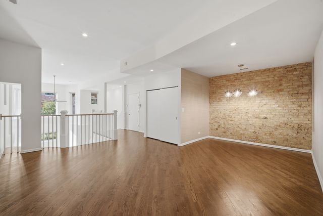 626 W Buckingham Place 1E, Chicago, IL 60657
