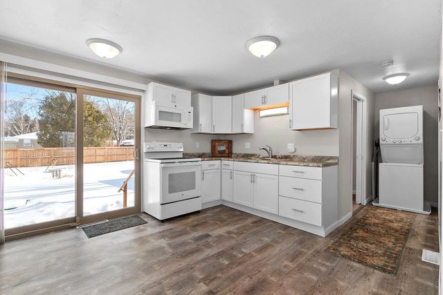 1140 S EVERGREEN STREET, Shawano, WI 54166