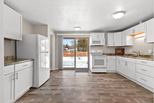 1140 S EVERGREEN STREET, Shawano, WI 54166