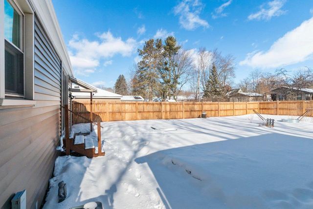 1140 S EVERGREEN STREET, Shawano, WI 54166