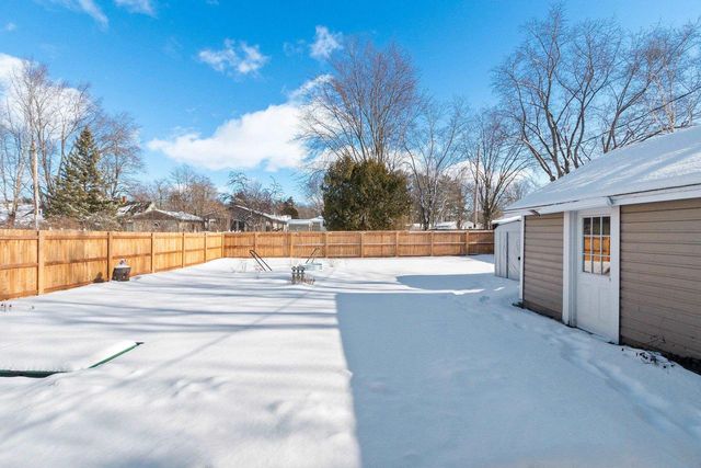 1140 S EVERGREEN STREET, Shawano, WI 54166