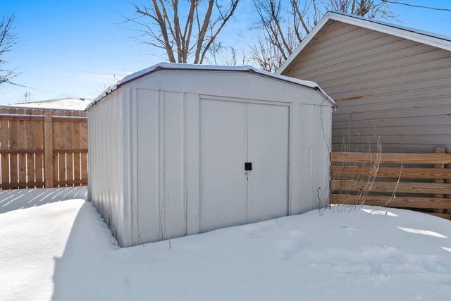 1140 S EVERGREEN STREET, Shawano, WI 54166