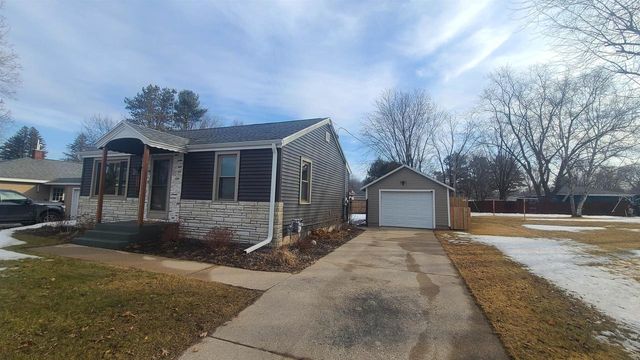 1140 S EVERGREEN STREET, Shawano, WI 54166