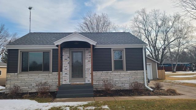 1140 S EVERGREEN STREET, Shawano, WI 54166