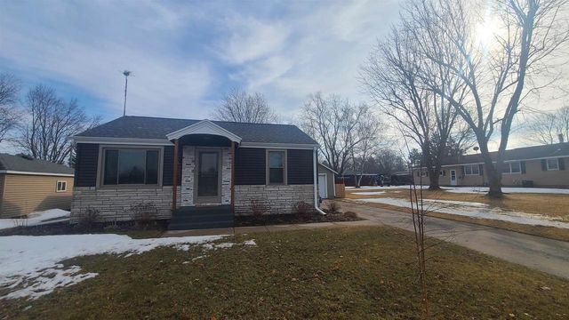 1140 S EVERGREEN STREET, Shawano, WI 54166