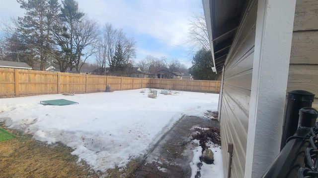 1140 S EVERGREEN STREET, Shawano, WI 54166