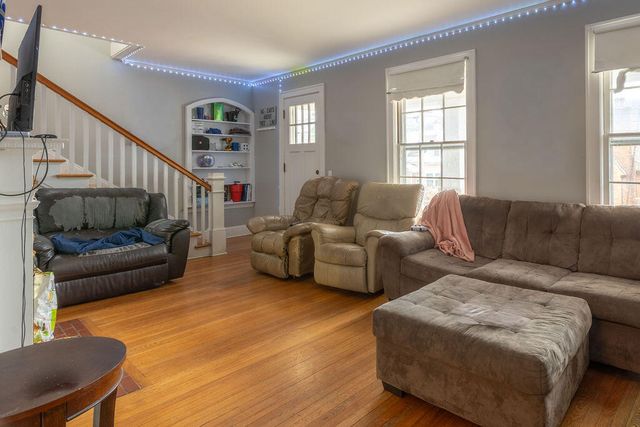 121 E 5th Street, Morehead, KY 40351