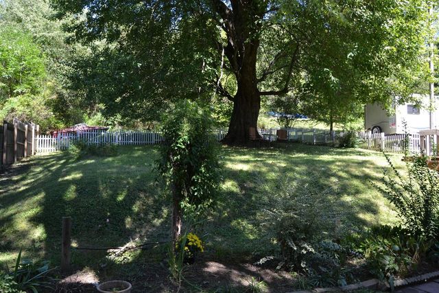 121 E 5th Street, Morehead, KY 40351