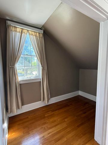 121 E 5th Street, Morehead, KY 40351