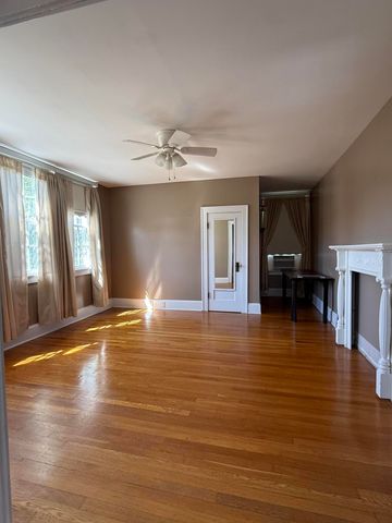 121 E 5th Street, Morehead, KY 40351