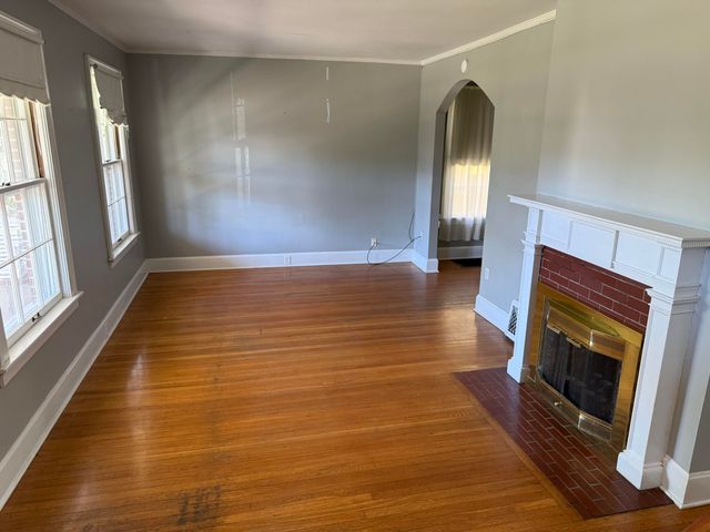 121 E 5th Street, Morehead, KY 40351
