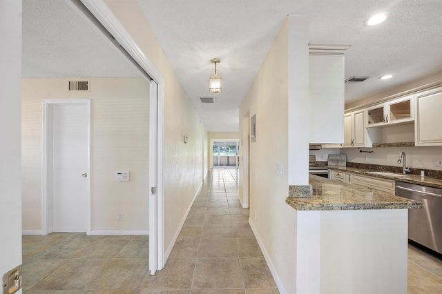 1020 Citrus Way 101, Delray Beach, FL 33445