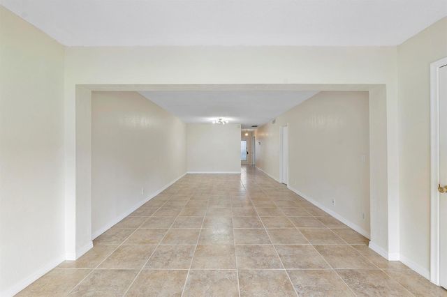 1020 Citrus Way 101, Delray Beach, FL 33445