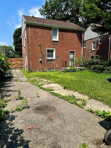 18500 Lindsay Street, Detroit, MI 48235