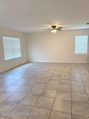 609 Concha Street NW, Palm Bay, FL 32907