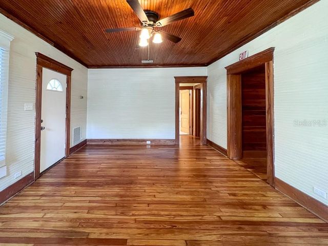 115 NW 7TH TERRACE, Gainesville, FL 32601