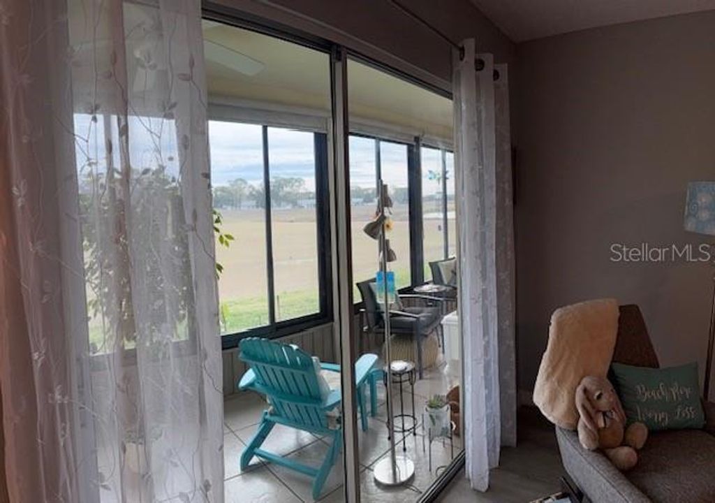 Image 6 of property listing at 11140 CARRIAGE HILL DRIVE 4, Port Richey, FL 34668