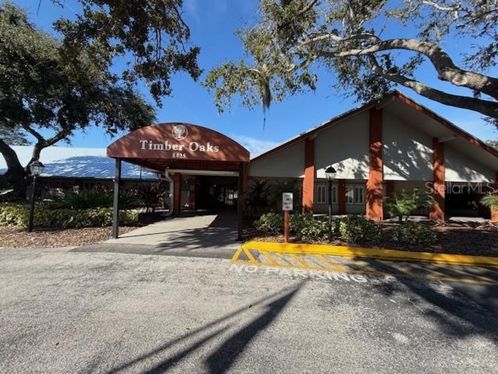 Image 60 of property listing at 11140 CARRIAGE HILL DRIVE 4, Port Richey, FL 34668