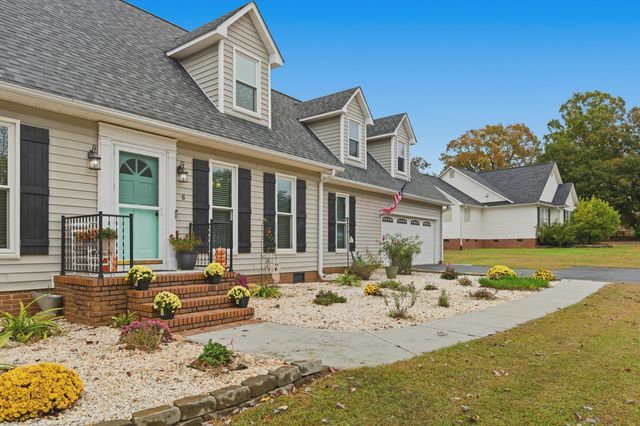 6 Carolina Oaks Drive, Chesnee, SC 29323