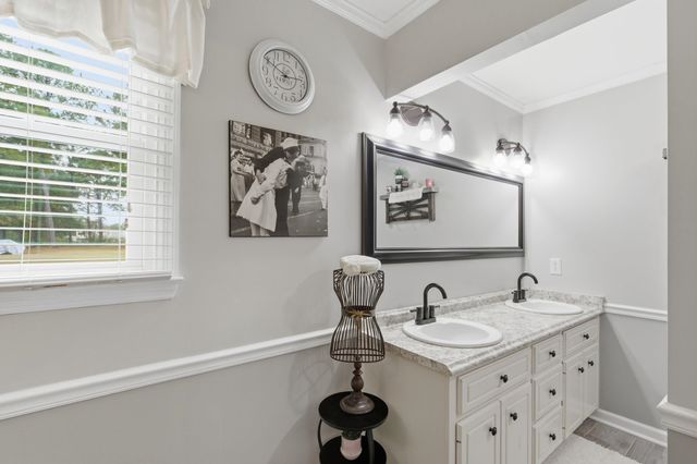 6 Carolina Oaks Drive, Chesnee, SC 29323