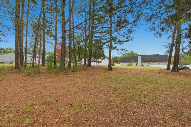 6 Carolina Oaks Drive, Chesnee, SC 29323