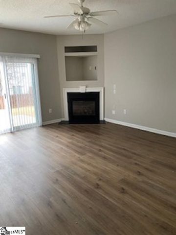 16 Minots Ledge Lane, Simpsonville, SC 29681