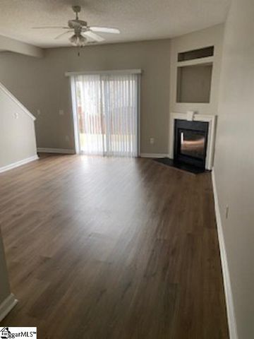 16 Minots Ledge Lane, Simpsonville, SC 29681