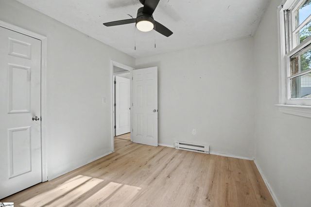 123 Brookmeade Drive, Anderson, SC 29624