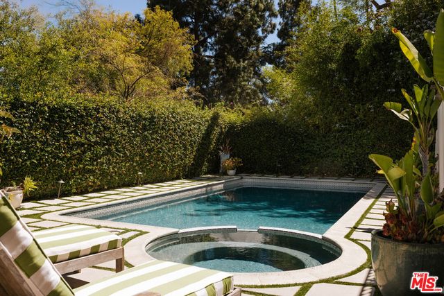 2126 E Live Oak Drive, Los Angeles, CA 90068