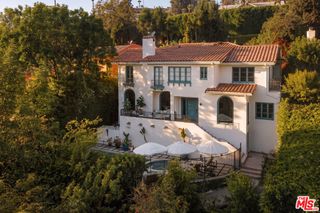 2126 E Live Oak Drive, Los Angeles, CA 90068
