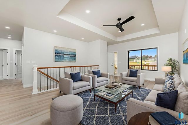 1524 N Marlowe Ave Avenue, Sioux Falls, SD 57110