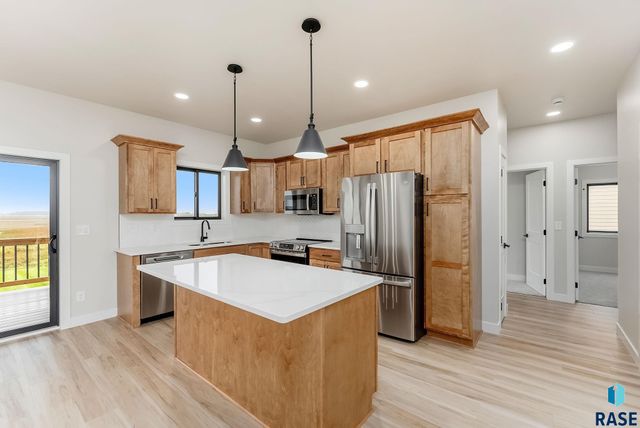 1524 N Marlowe Ave Avenue, Sioux Falls, SD 57110