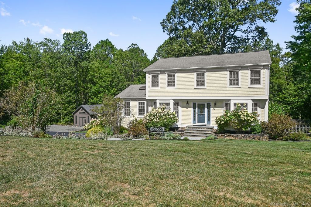 23 Colonial Drive, Danbury, CT 06811