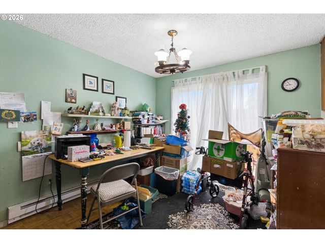 20390 Sw PIKE St, Beaverton, OR 97078