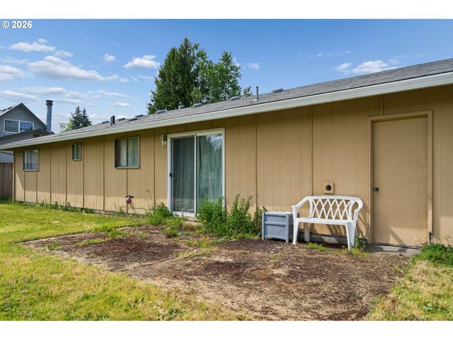 20390 Sw PIKE St, Beaverton, OR 97078