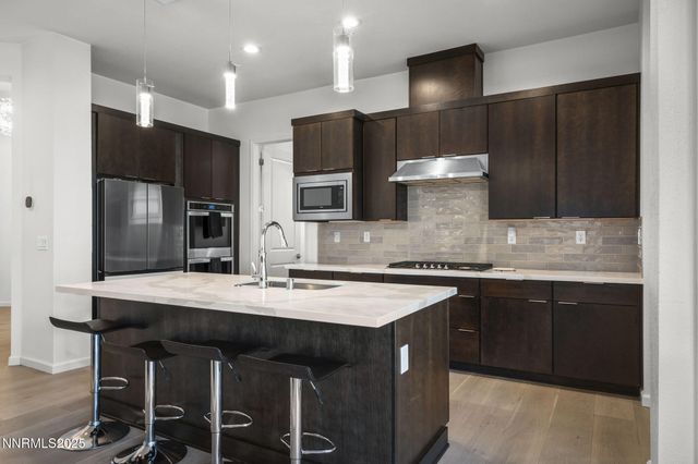 12514 Woods Clover Street, Reno, NV 89521