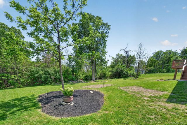 512 Riley Road, New Windsor, NY 12553