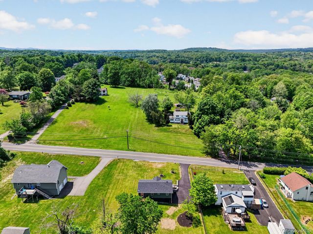 512 Riley Road, New Windsor, NY 12553