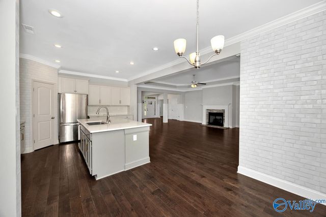 118 Melbridge Drive, Madison, AL 35756