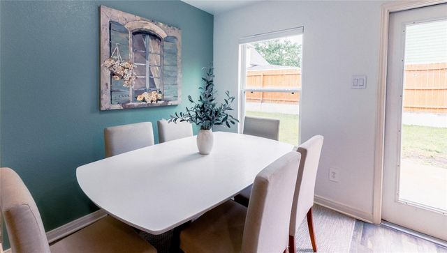 940 Cedar Point Drive, Livingston, TX 77351